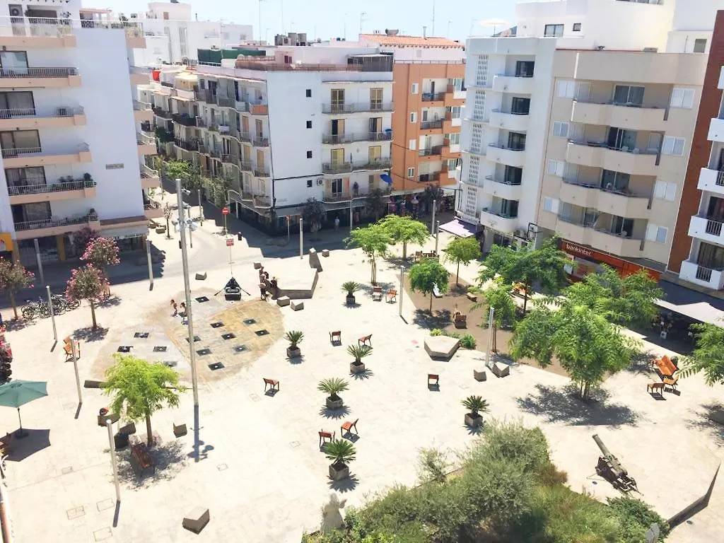 Apartamentos Albertos 산타 에우랄리아 데 리오 스페인