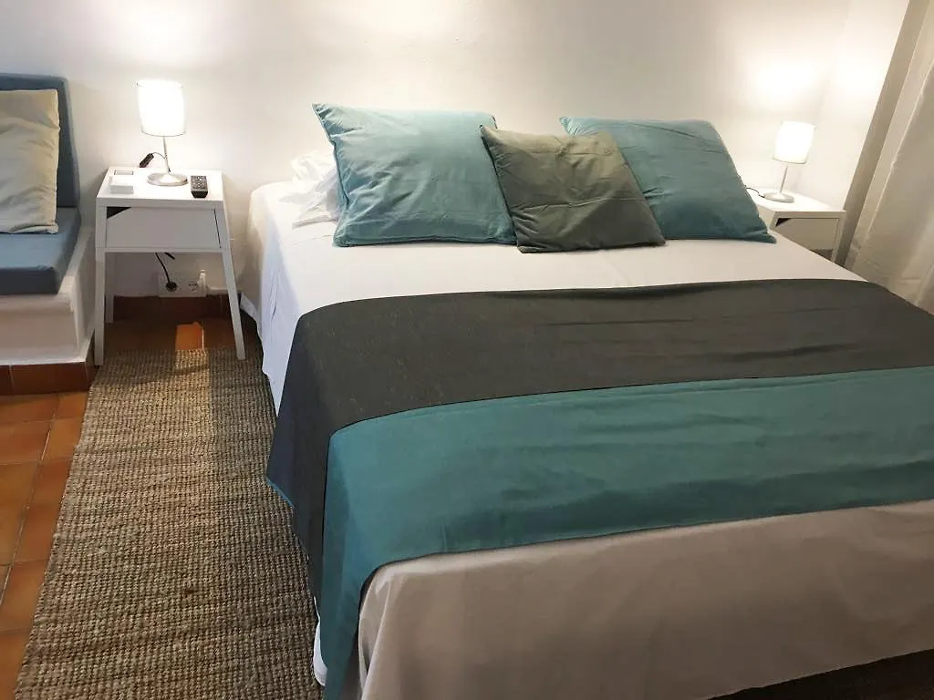 Apartamentos Albertos 산타 에우랄리아 데 리오 아파트
